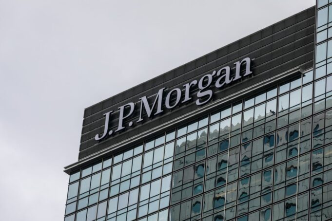 J.P. Morgan applies to set up majority-ownership brokerage in China