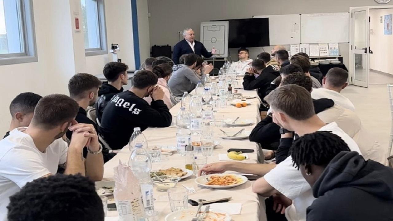 FFF8BFDC-9CB6-11ED-9EF2-2149C24C915C