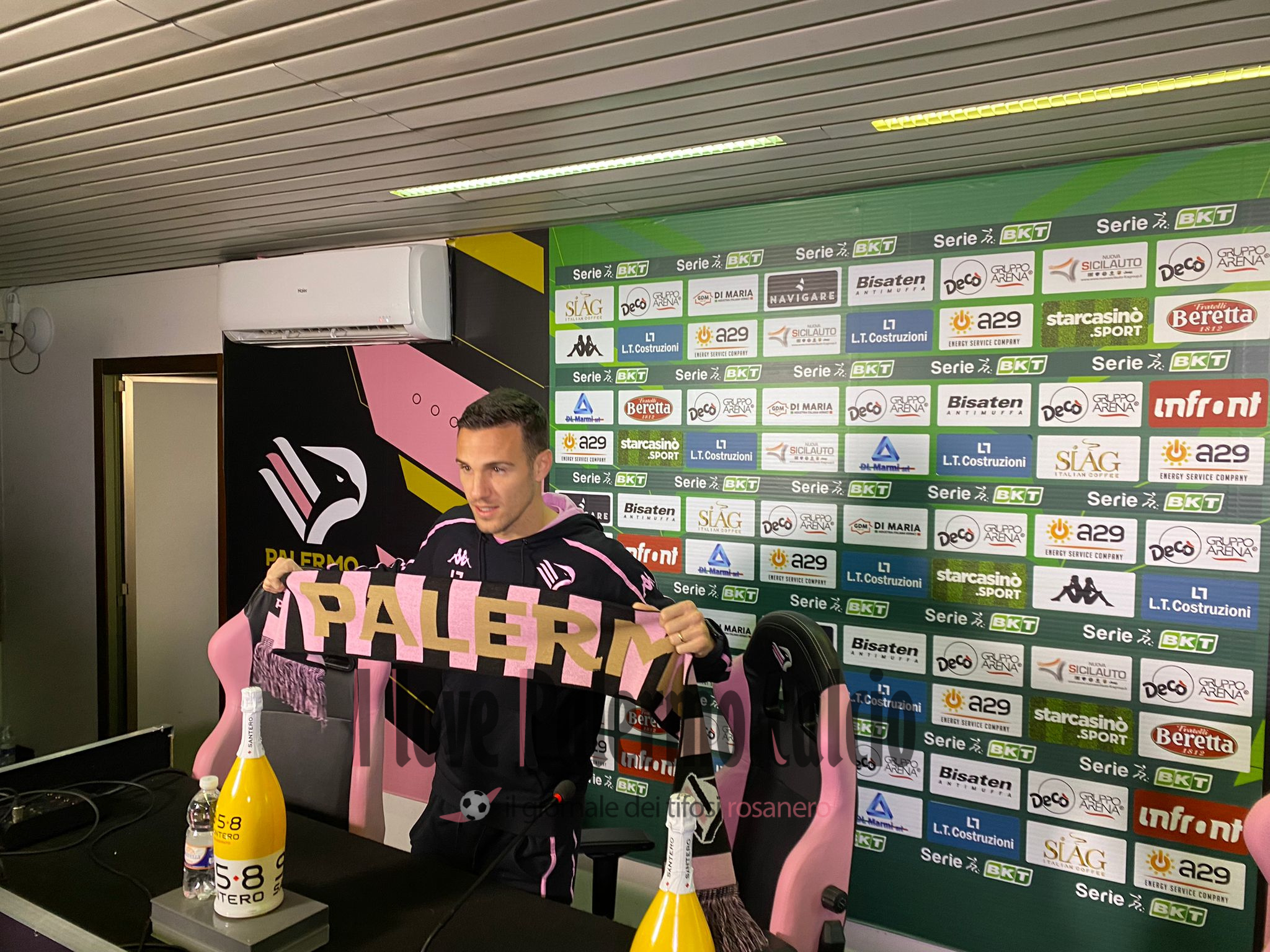 a69f0313-182e-4375-aaba-7a97f07ecb89