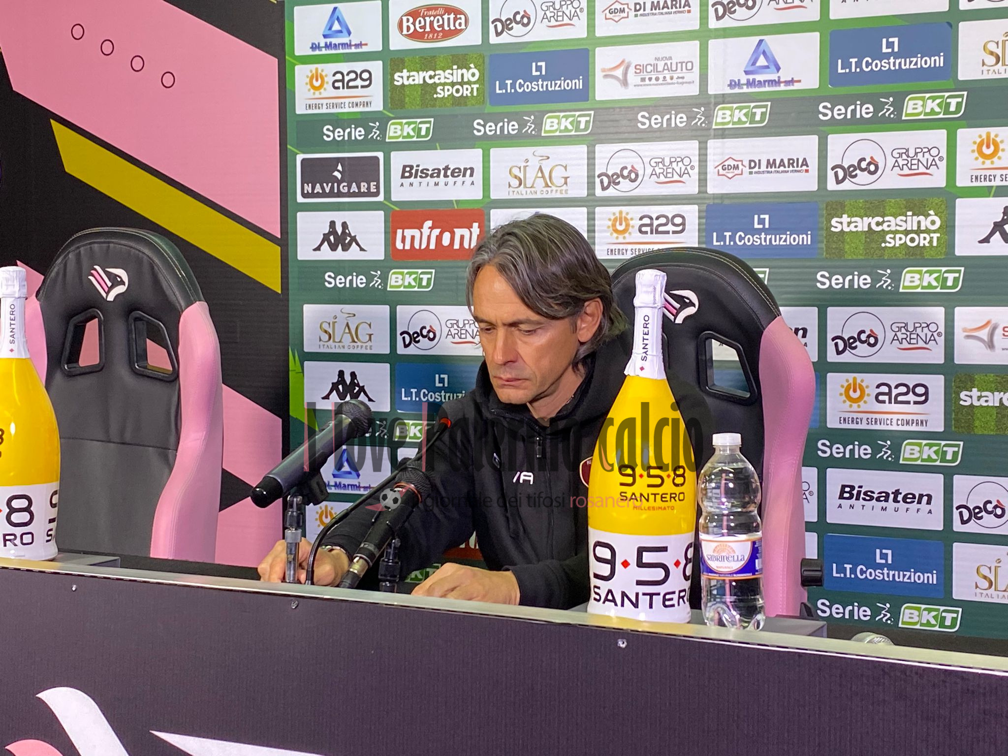 4daea779-47f6-4974-a548-4e5f2834851b