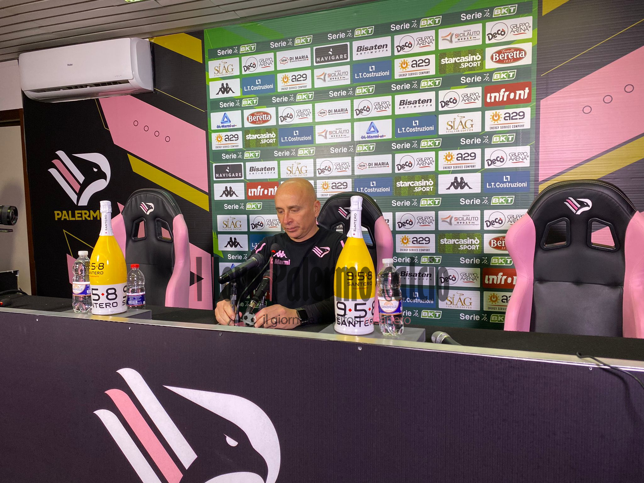 867cc79e-8001-49d6-ae0d-413da8faf47f