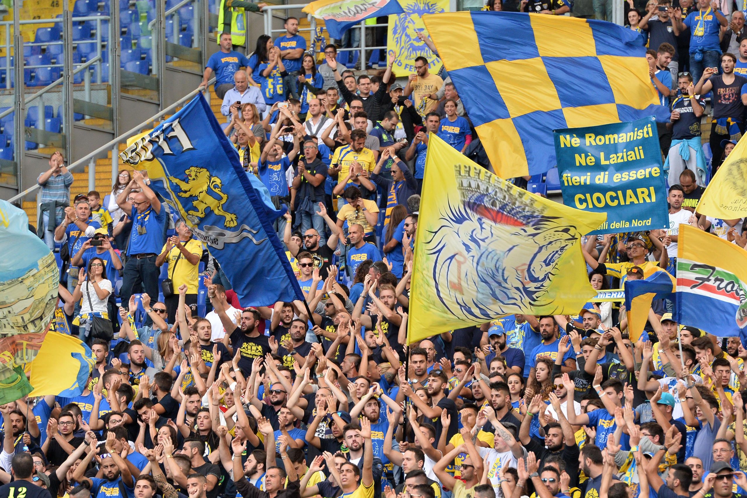 frosinone-tifosi-ottobre-2015-ifa