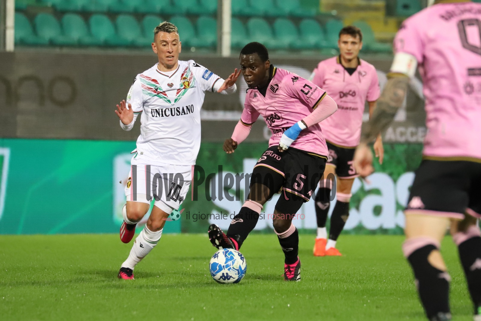 palermo ternana primo tempo serie b (10) gomes falletti