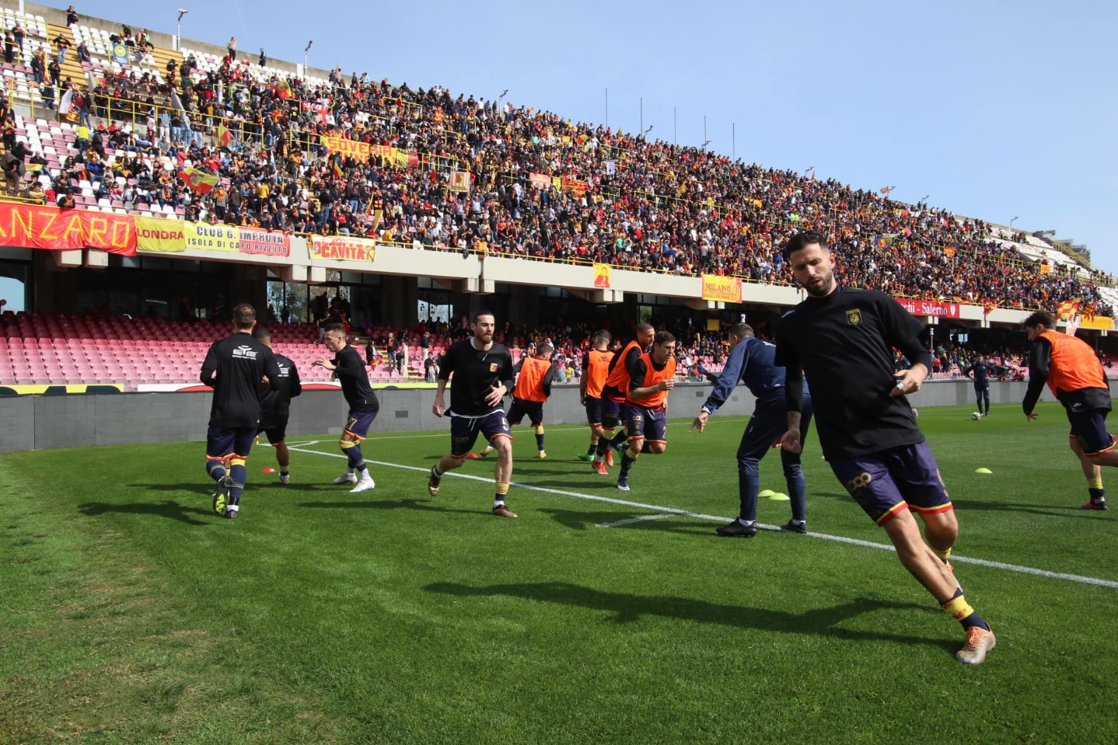 1ea823bb-f9e7-4044-9825-b80e38878931