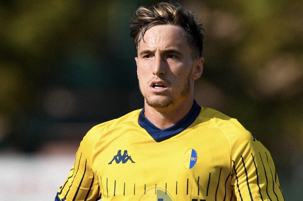 d899b8ea-a4c6-4592-ad5f-ffce14b2378e-4