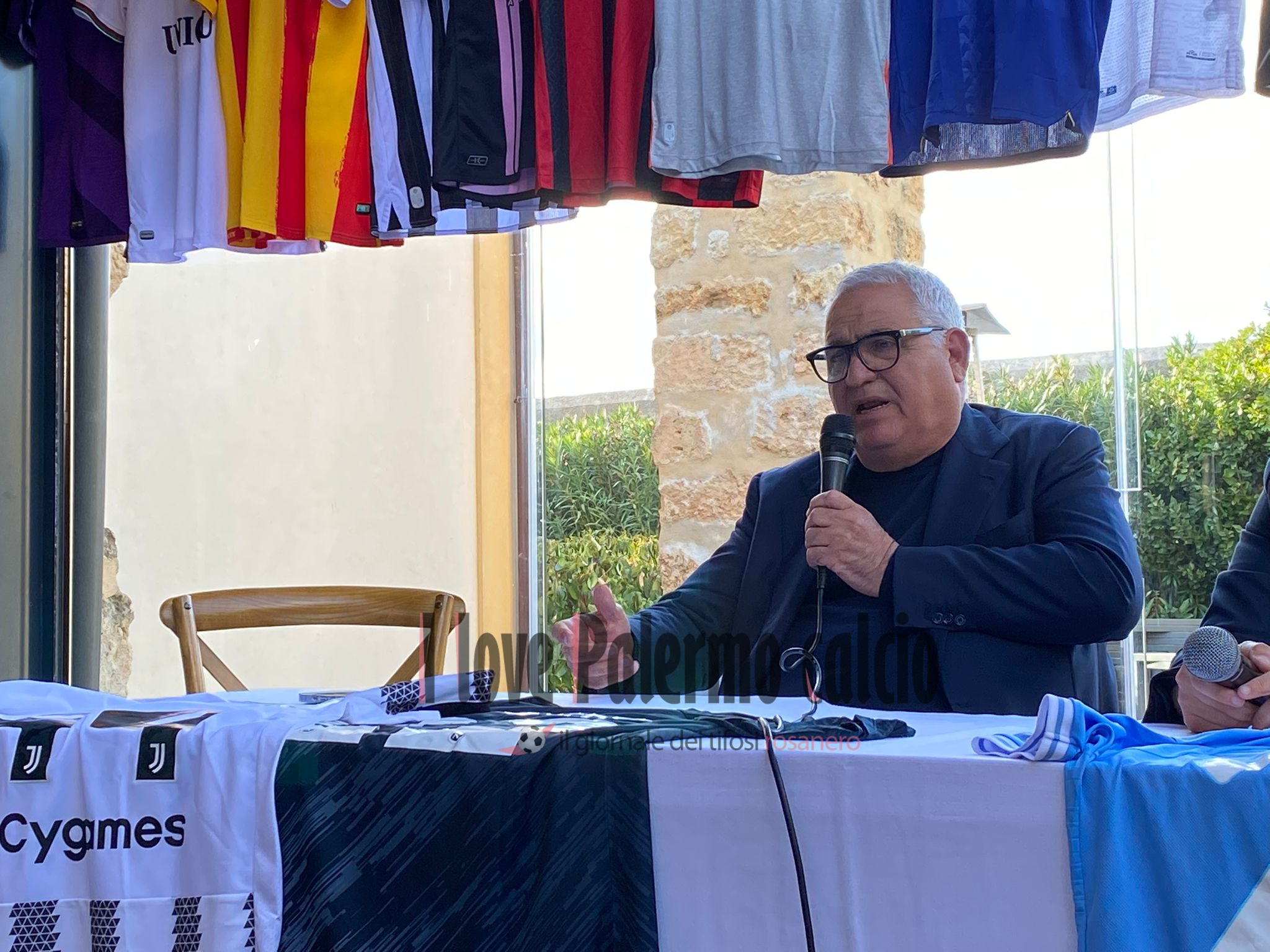 f9558703-9de1-4a6a-bae7-f6b0a24e21d9 (1)