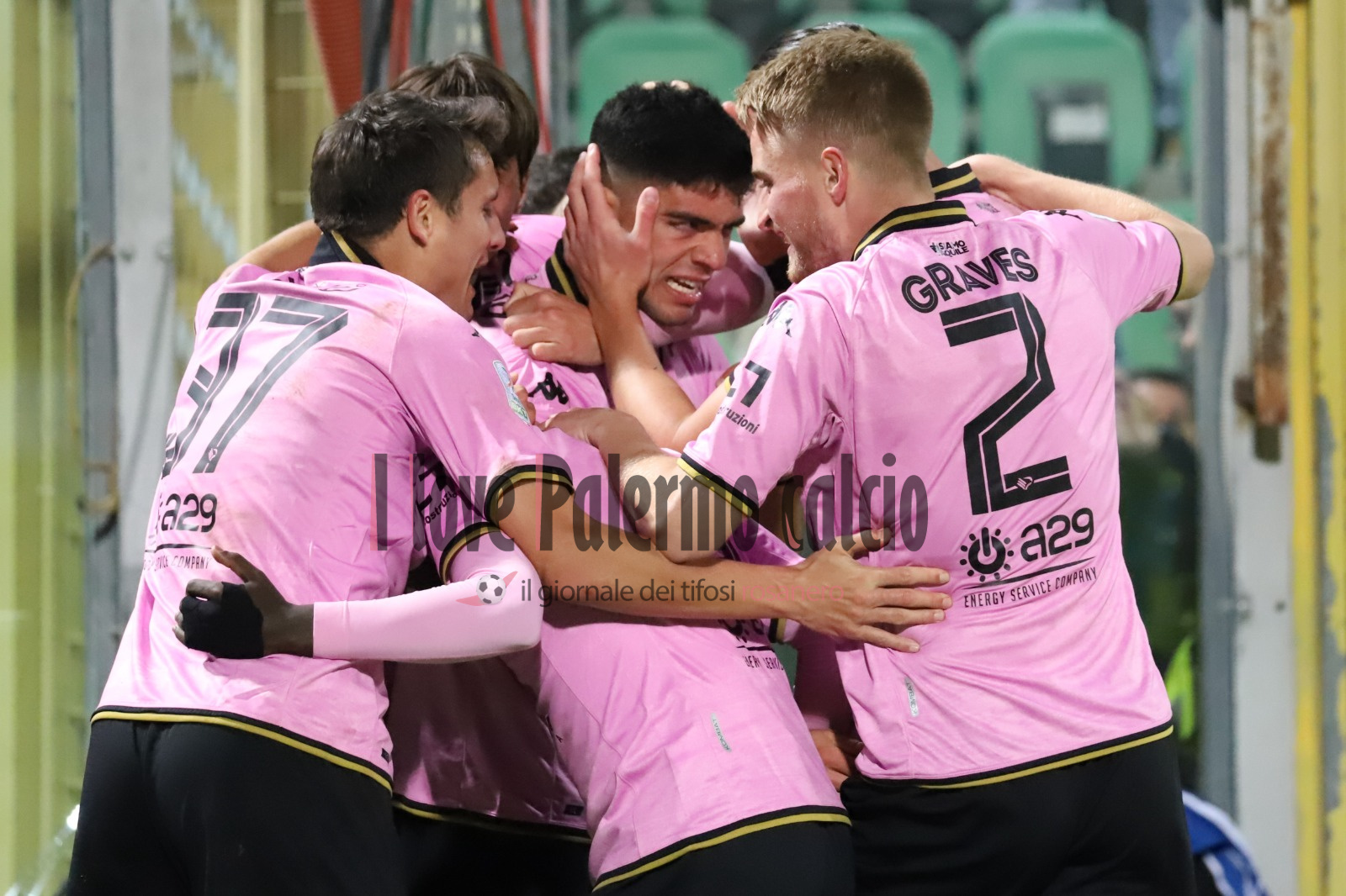palermo modena 4-2 (2) aurelio gol esultanza squadra graves