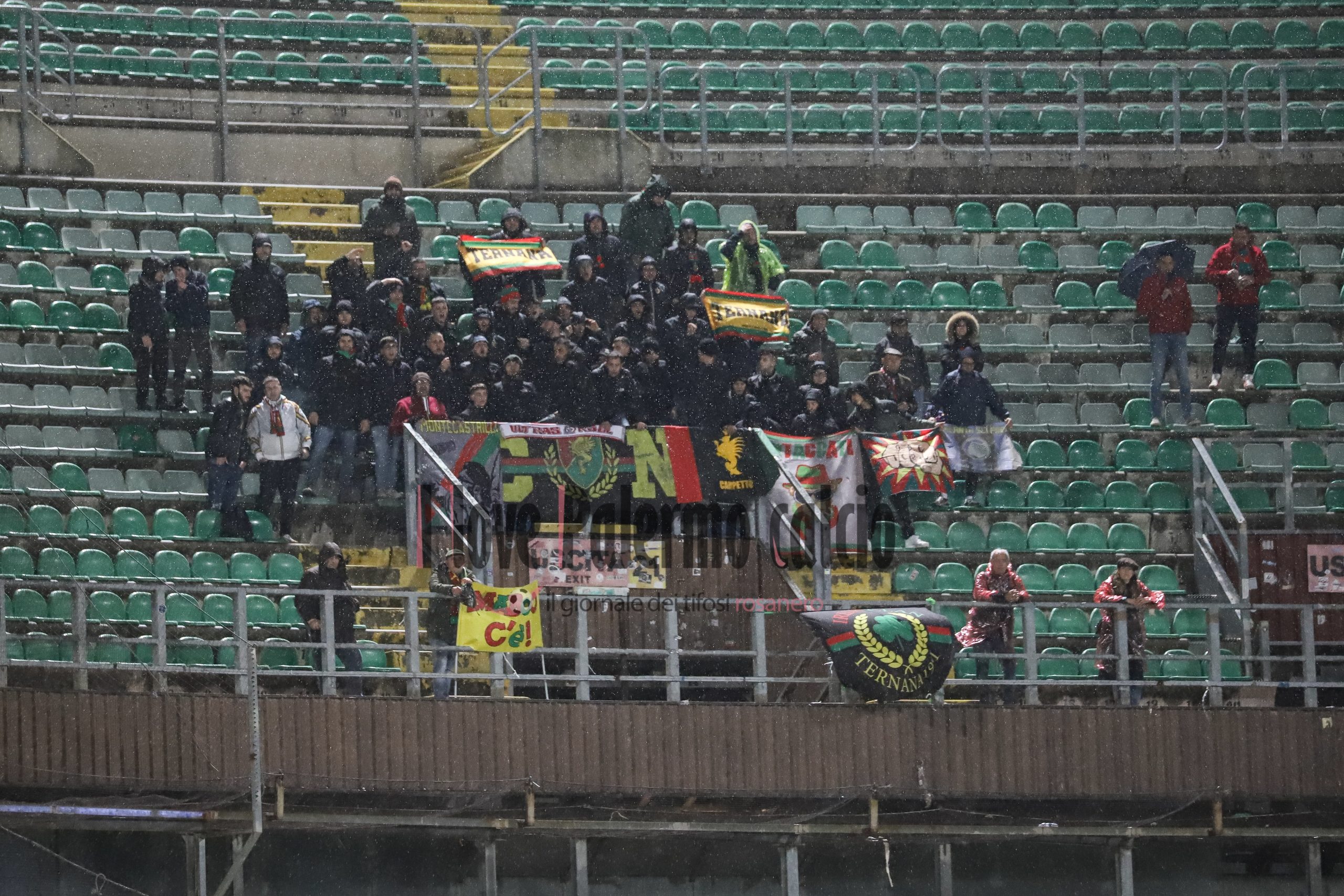 palermo ternana serie b 0-0 (20) tifosi