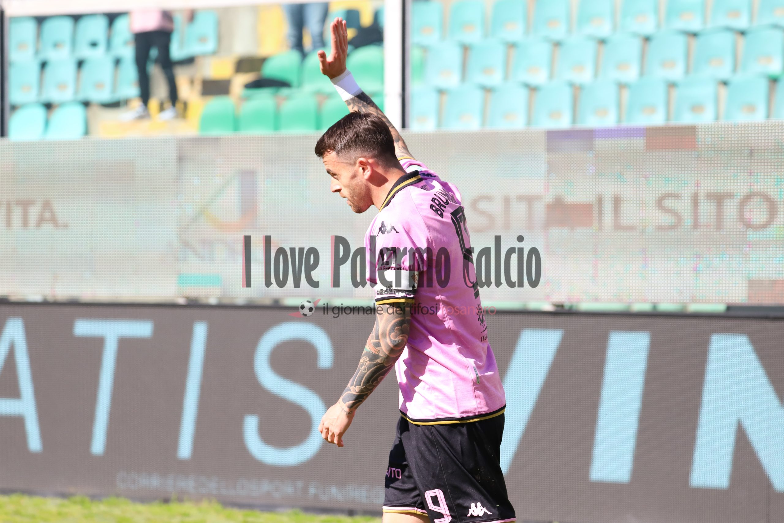 Palermo-Benevento Serie B 1-1 (116) brunori