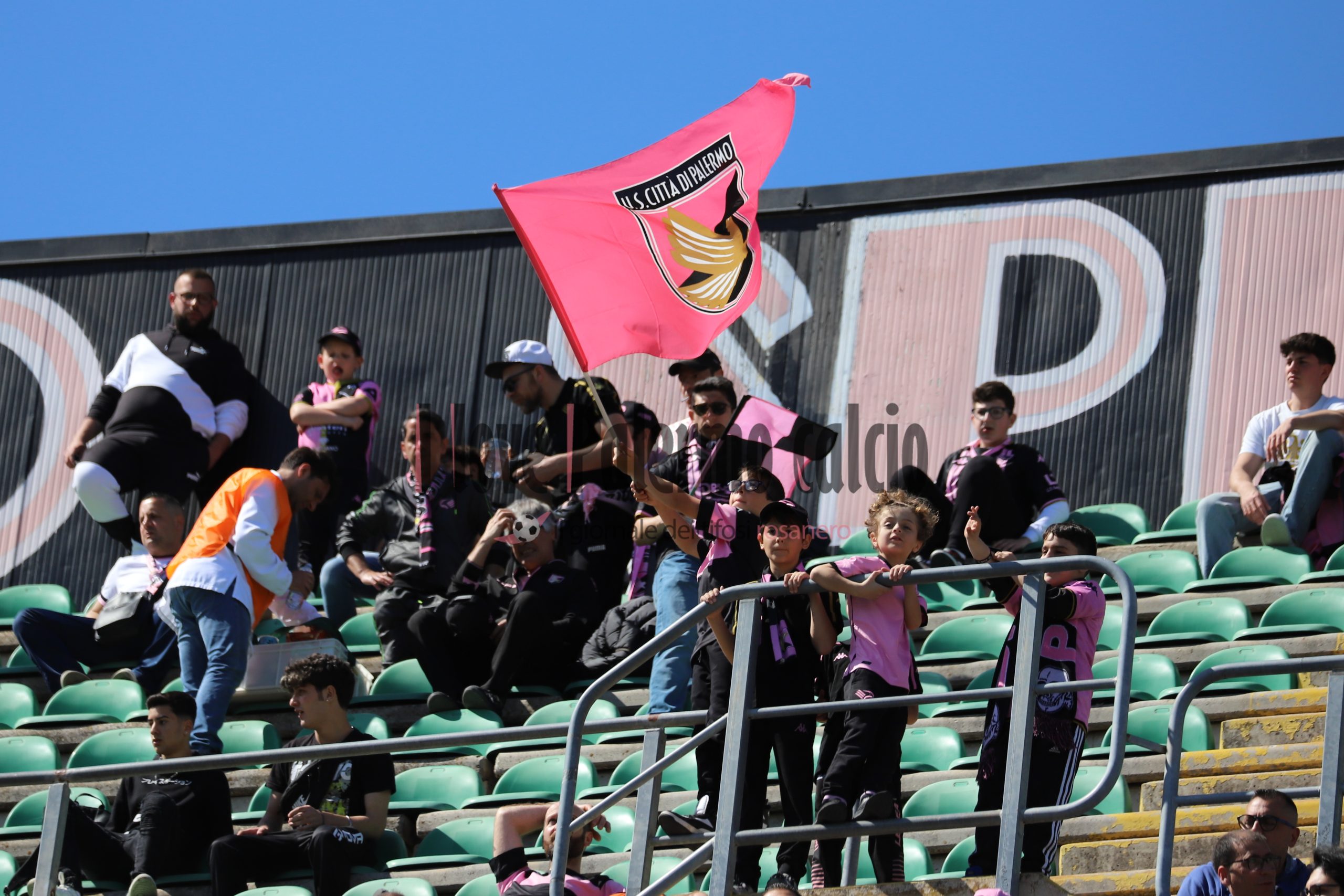 Palermo-Benevento Serie B 1-1 (87) tifosi