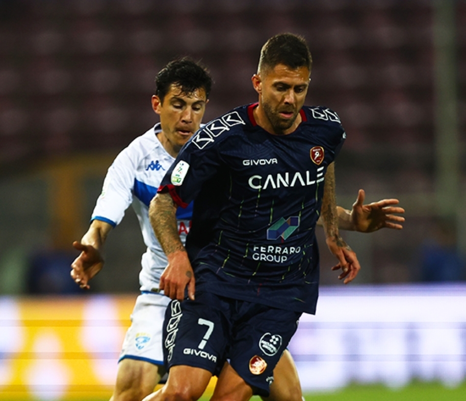 Screenshot_20230421-213951_Twitter