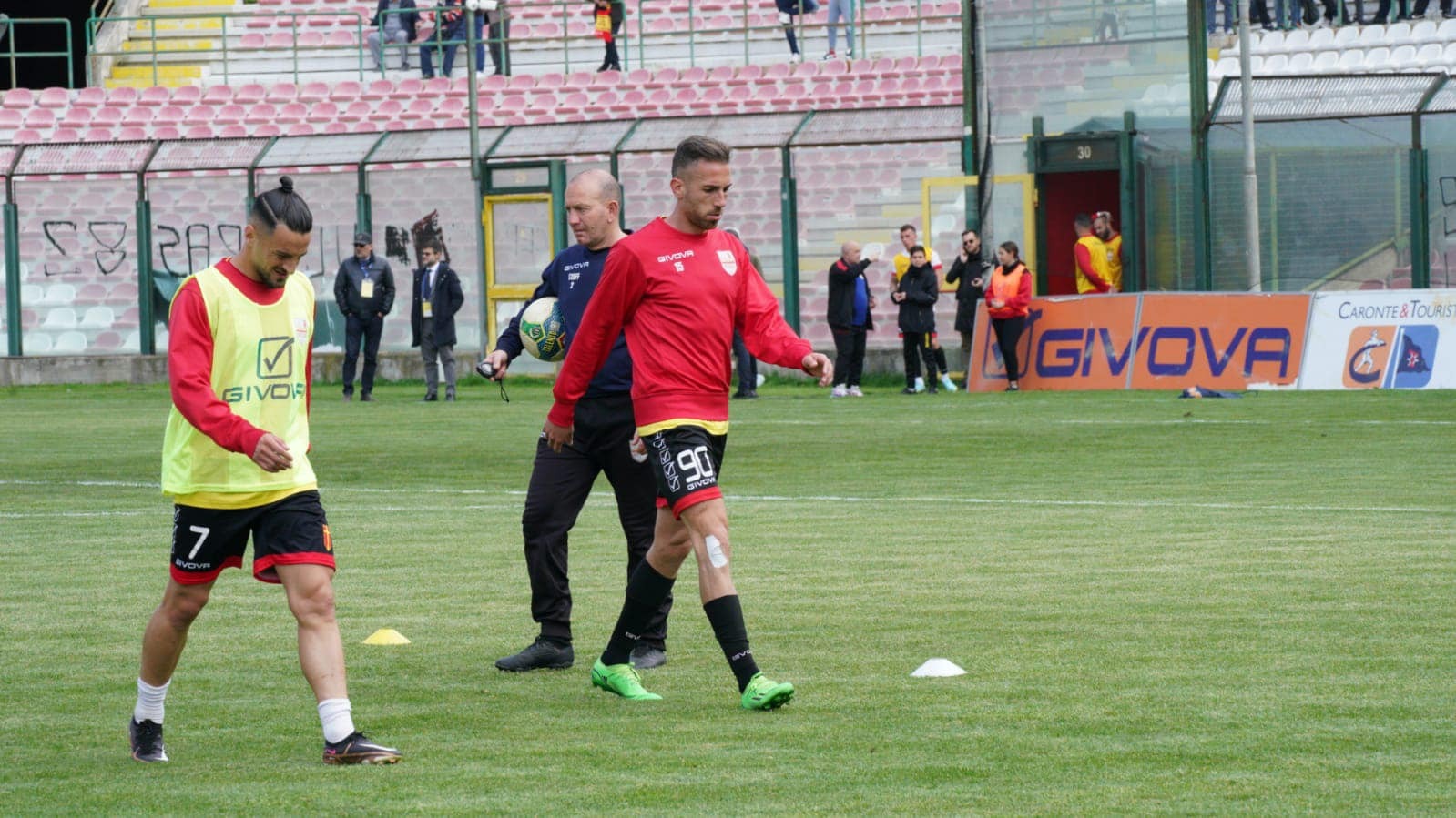 ce8f384a-26c9-4dc9-a87a-e7c0704bc24b