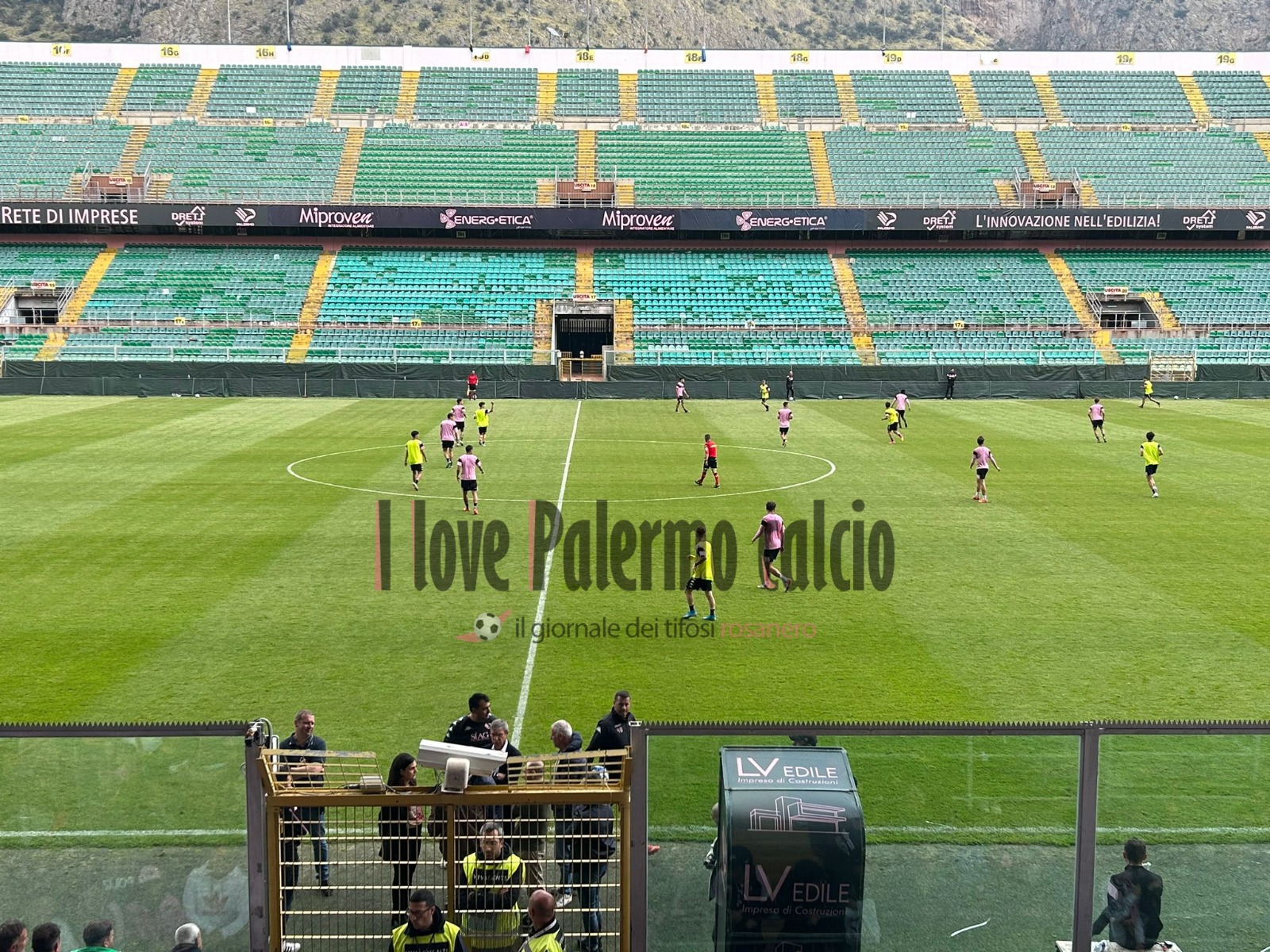 05a0a71f-9b5d-4682-aa4e-eddce376a79c