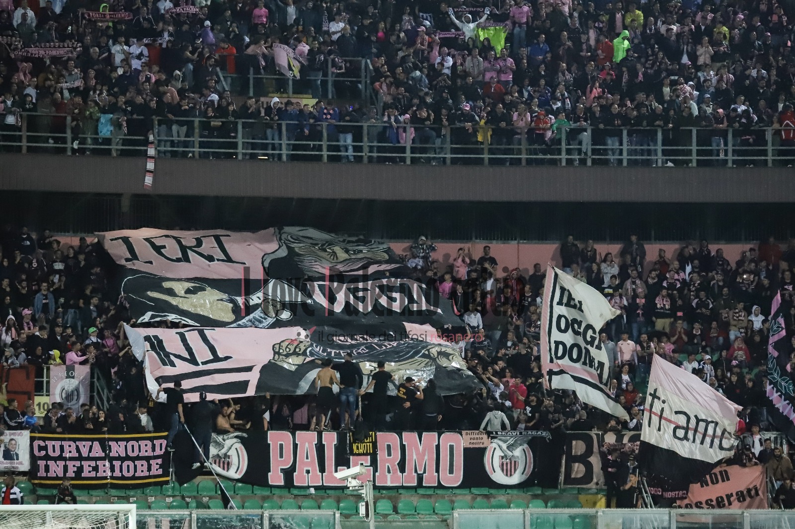 palermo brescia 2-2 B (111) tifosi nord inferiore