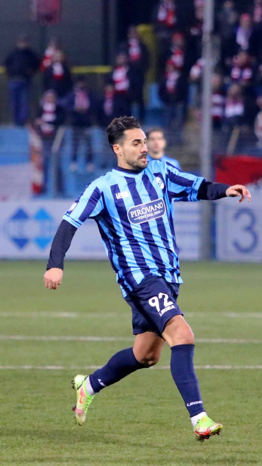 5cfbade6-677d-4a7e-bf07-80559814dac1