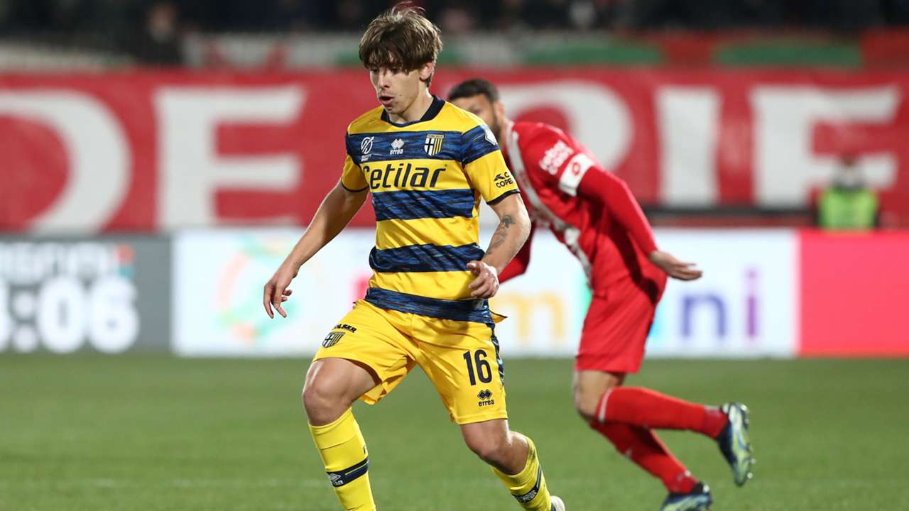 adrian-bernabe-parma_1qw4l5ui5jie814bnr0yj9r7g6