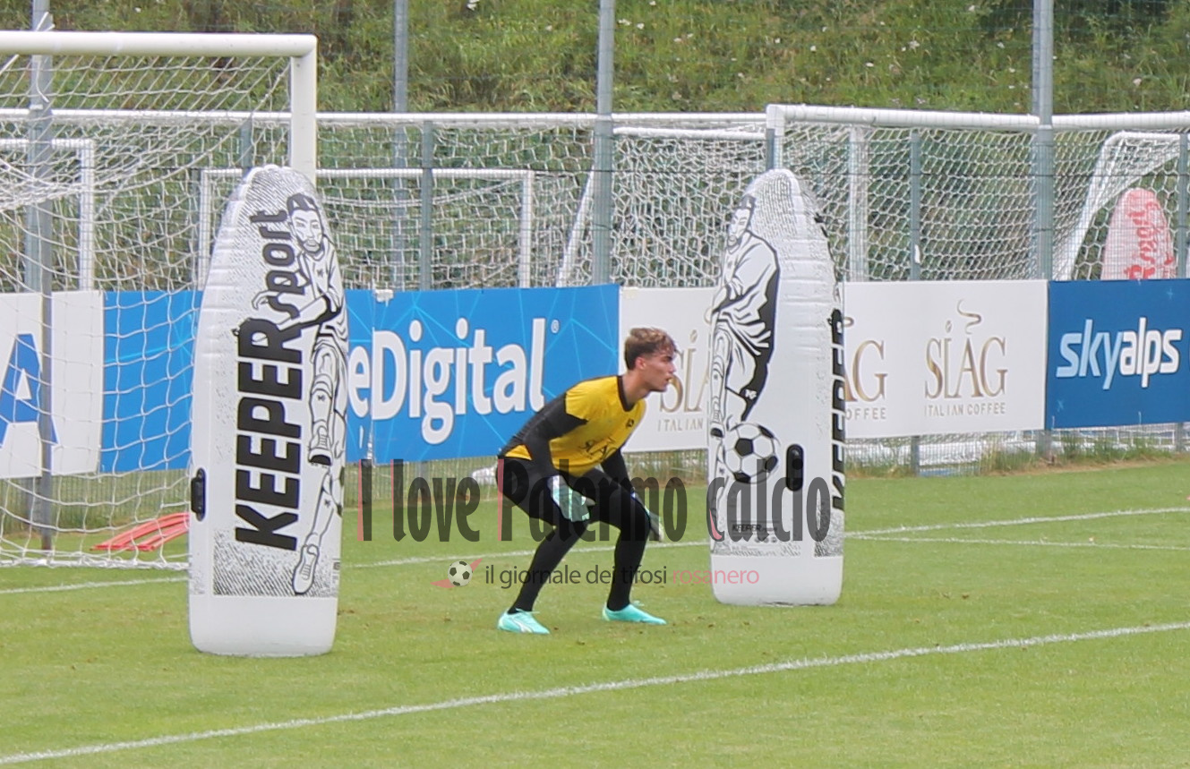 ritiro palermo Desplanches