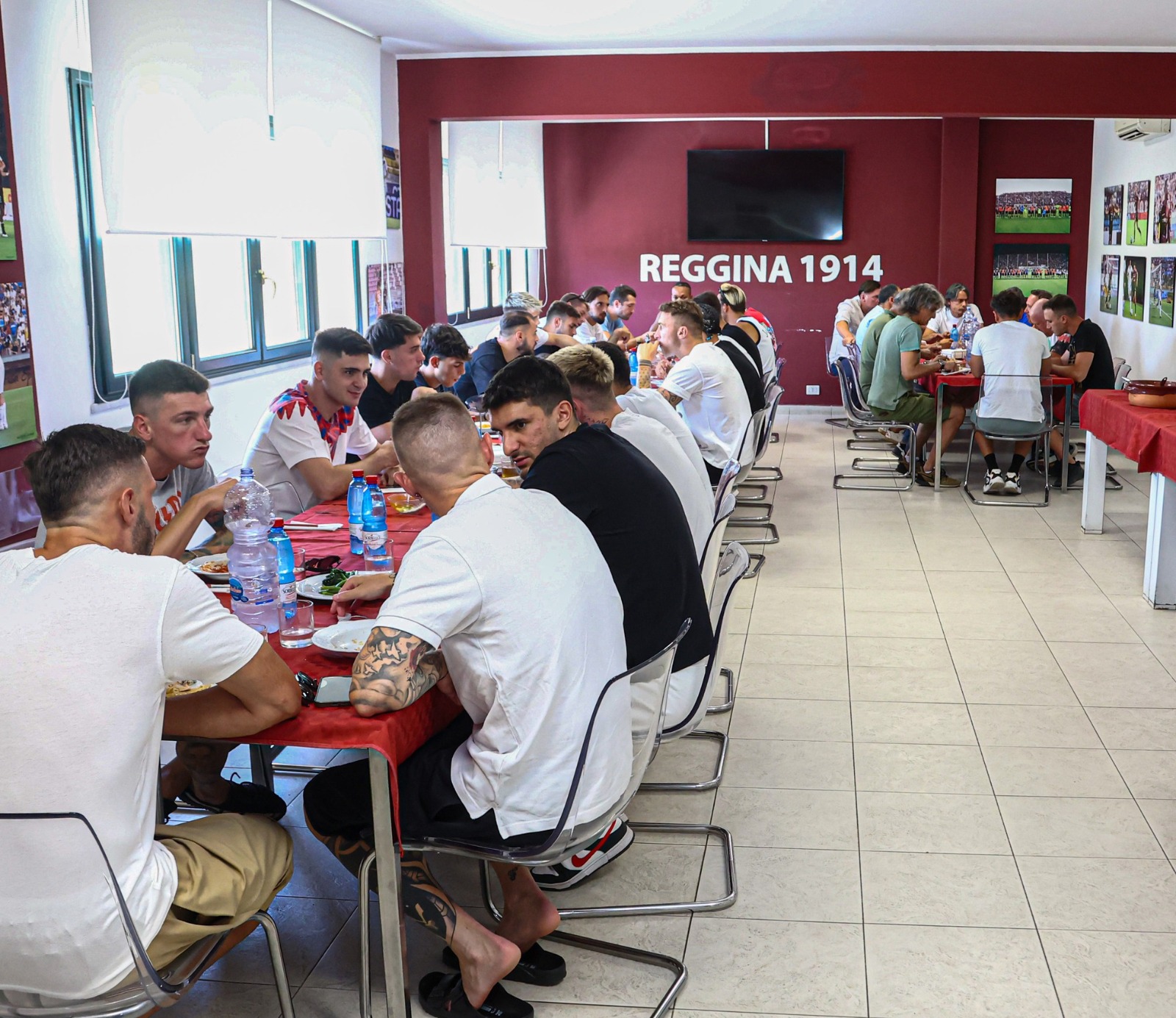 268feb85-0a8f-43c7-934c-dcdab2441a41