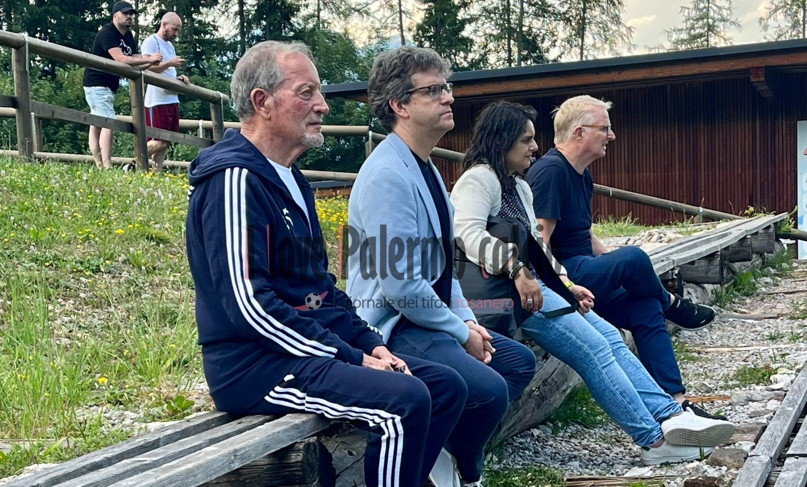 282a3e8c-b3b4-4ccb-a163-232bd05677a5