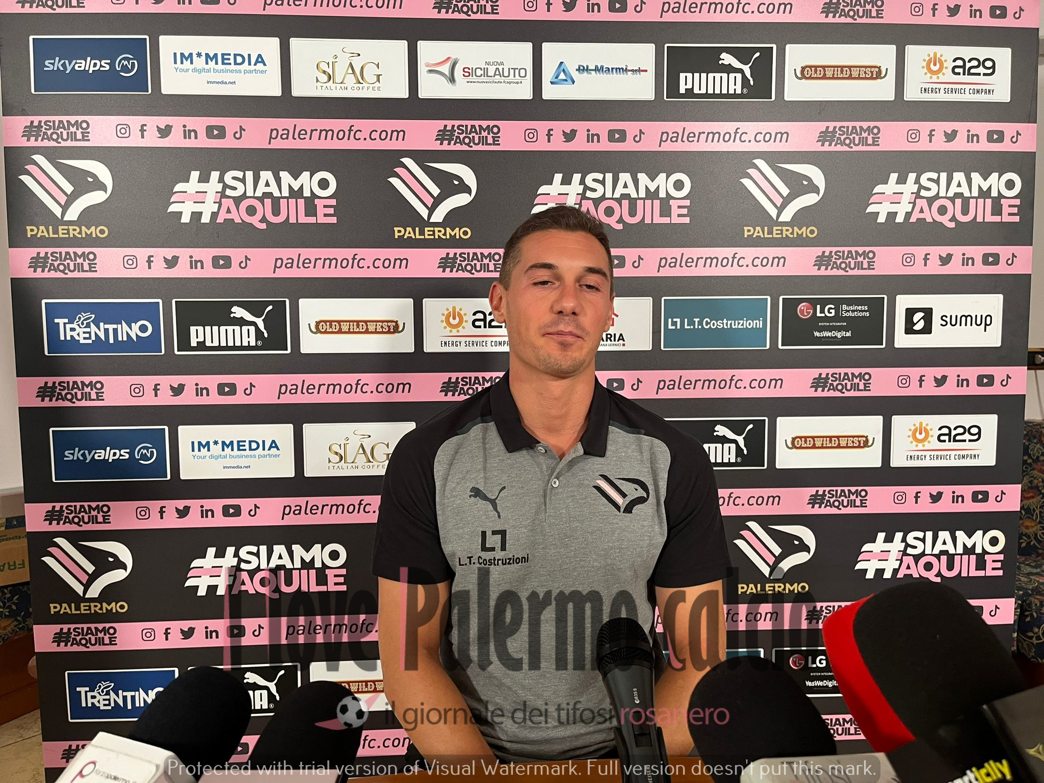 a1fea425-d622-44d5-a942-f410d8761112