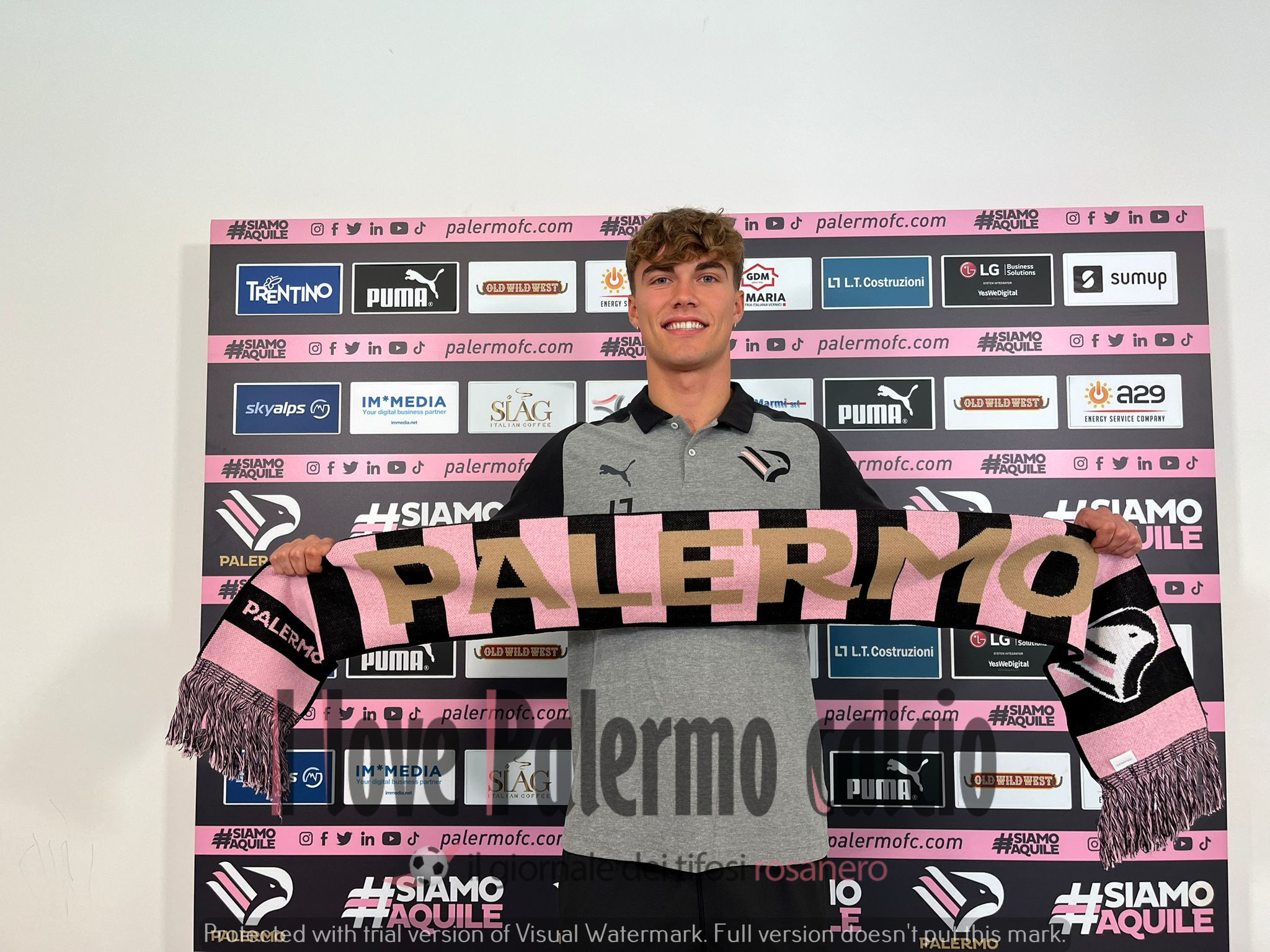 a9b8f1e1-bfeb-49c4-aa45-e3ca9a1aa257