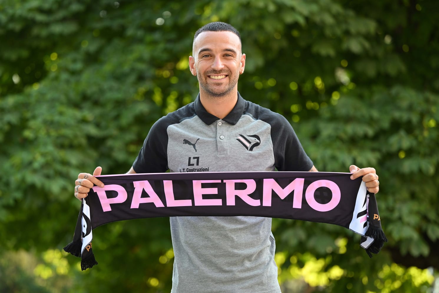 c1713e00-9d97-42cc-bc85-17503ae41e00