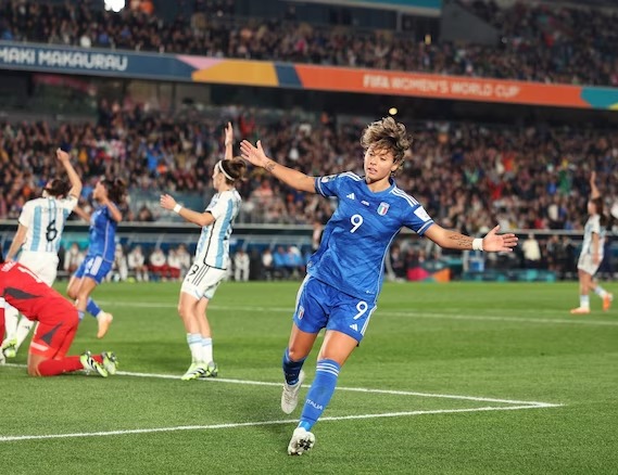 d25141b2-a330-4d2e-a425-ef3aaaa896fb