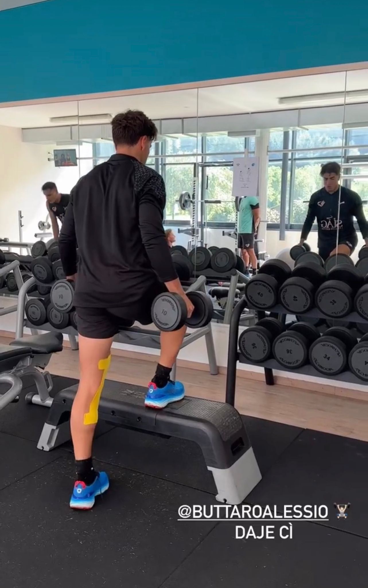 e5c8b7ec-6eab-47ae-85a3-d345127a4638