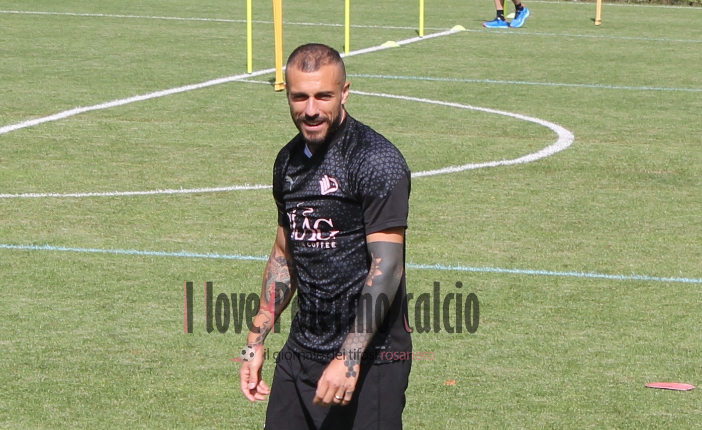 ritiro palermo ronzone (15) valente