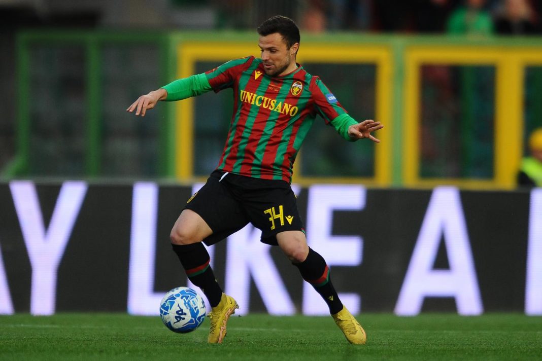 20789464_small-1068x712