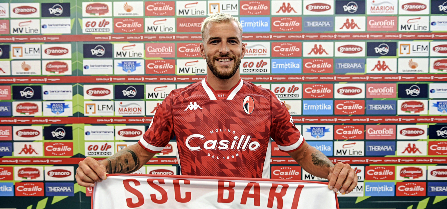 4256-OBCcm2QpZLdP7uO58p9I