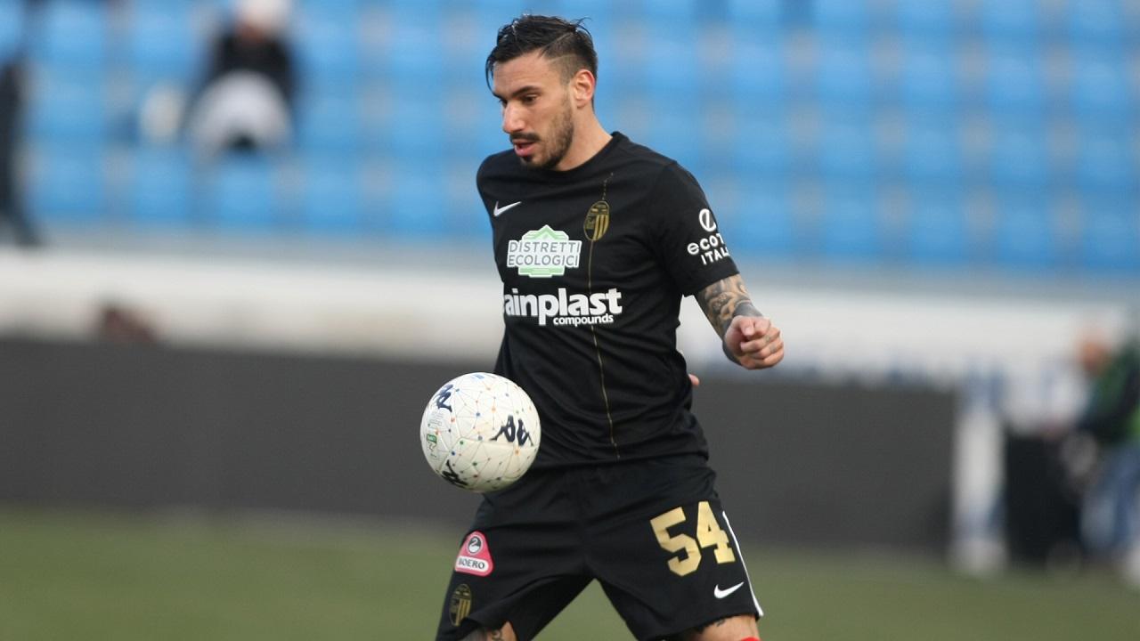 4388A88E-DAA2-11EC-9302-7986C24C915C