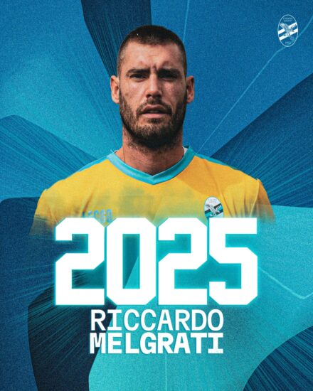 8ae2cb88-255f-4056-87a6-3718c12e1320-440x550