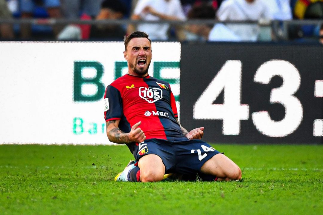 Jagiello-Genoa-Modena-1-0-Serie-B-2022-23-festeggiamento-gol-scaled