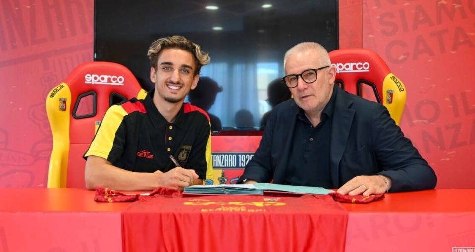 Screenshot_20230821-203231_Chrome