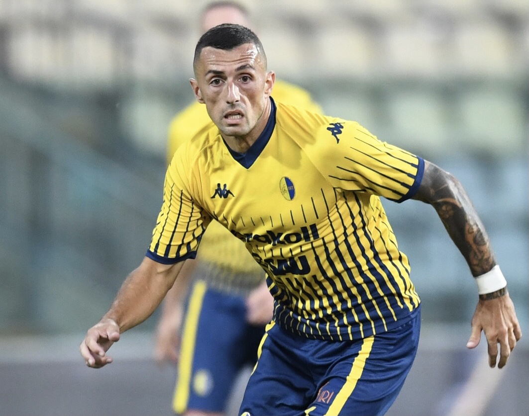 c7c25b12-0b3f-4975-8e44-47ec12fb1b0f