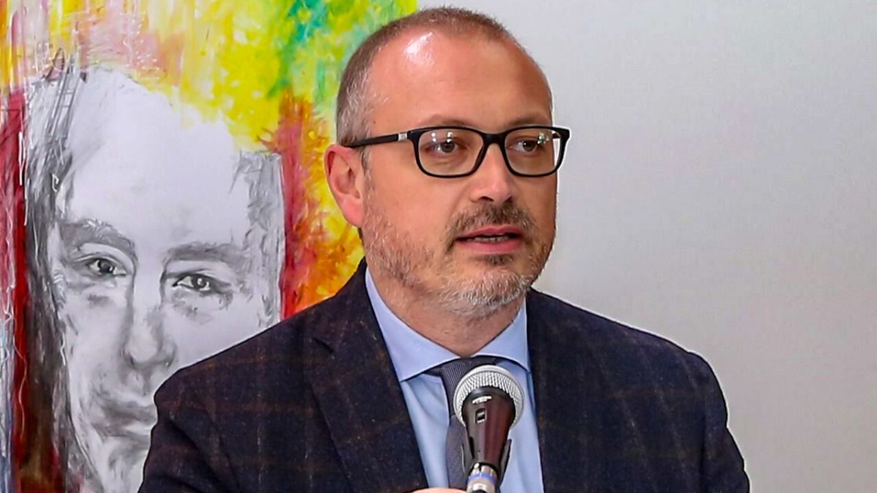 versace-convegno-1280x720