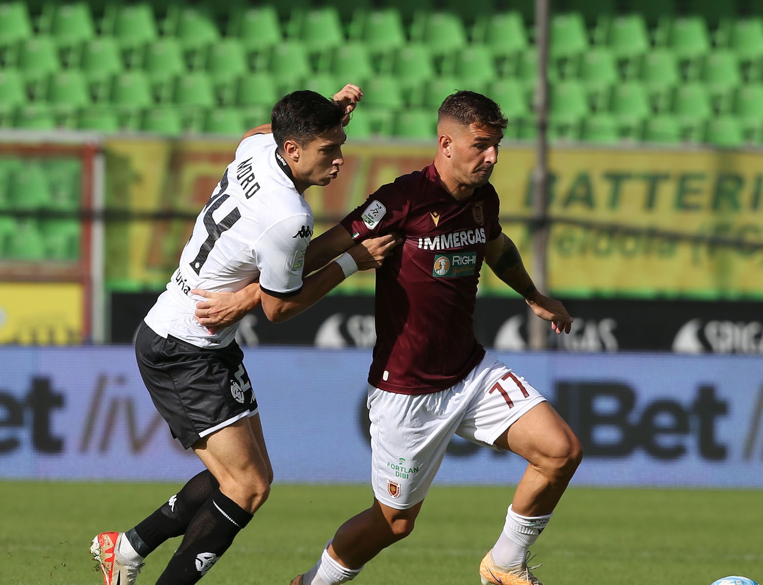 3b376752-2fda-4ba1-9e12-b9e14c66494d