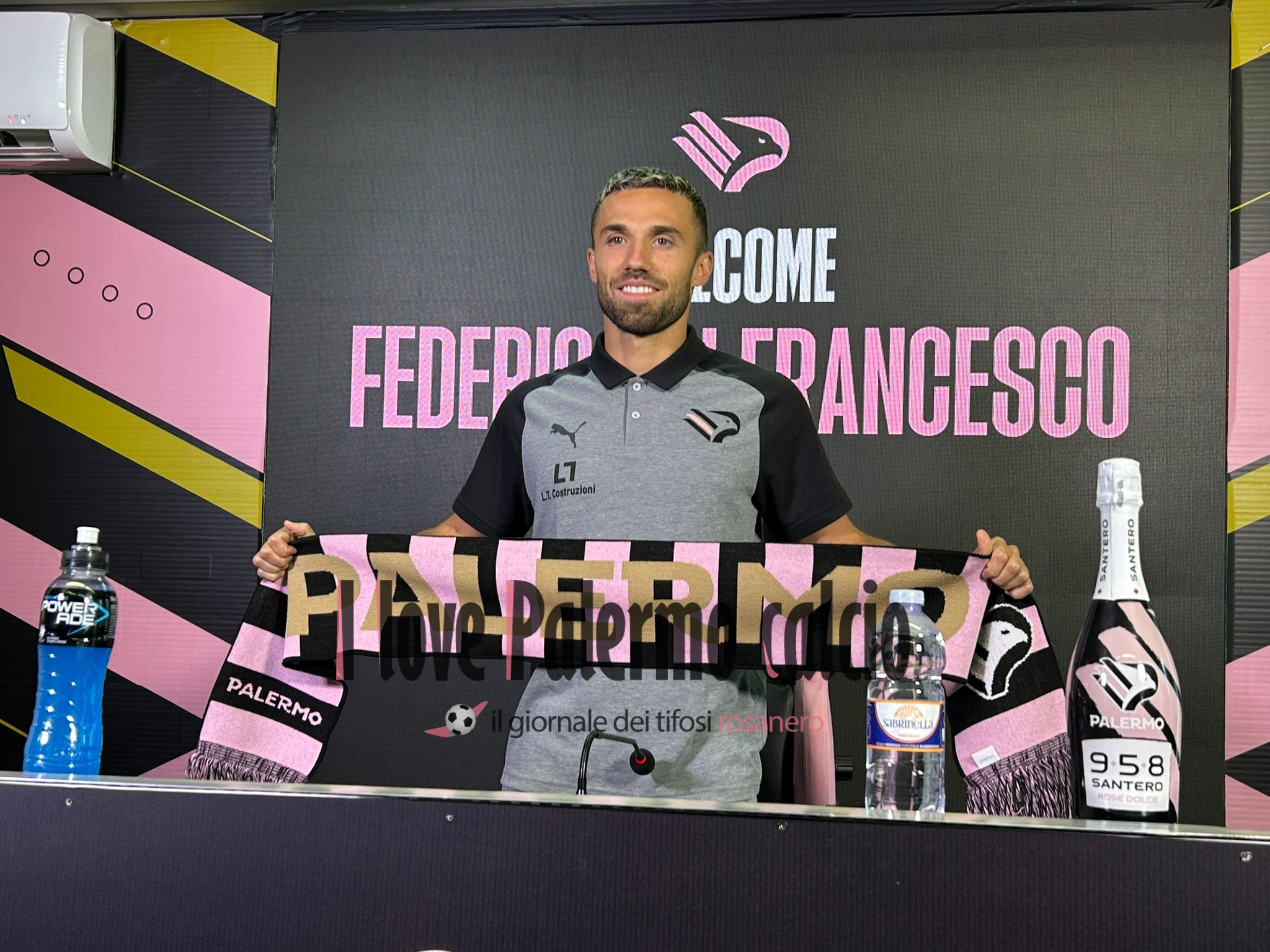 765c5190-4680-4f2c-92a0-b3038a1d4c7b