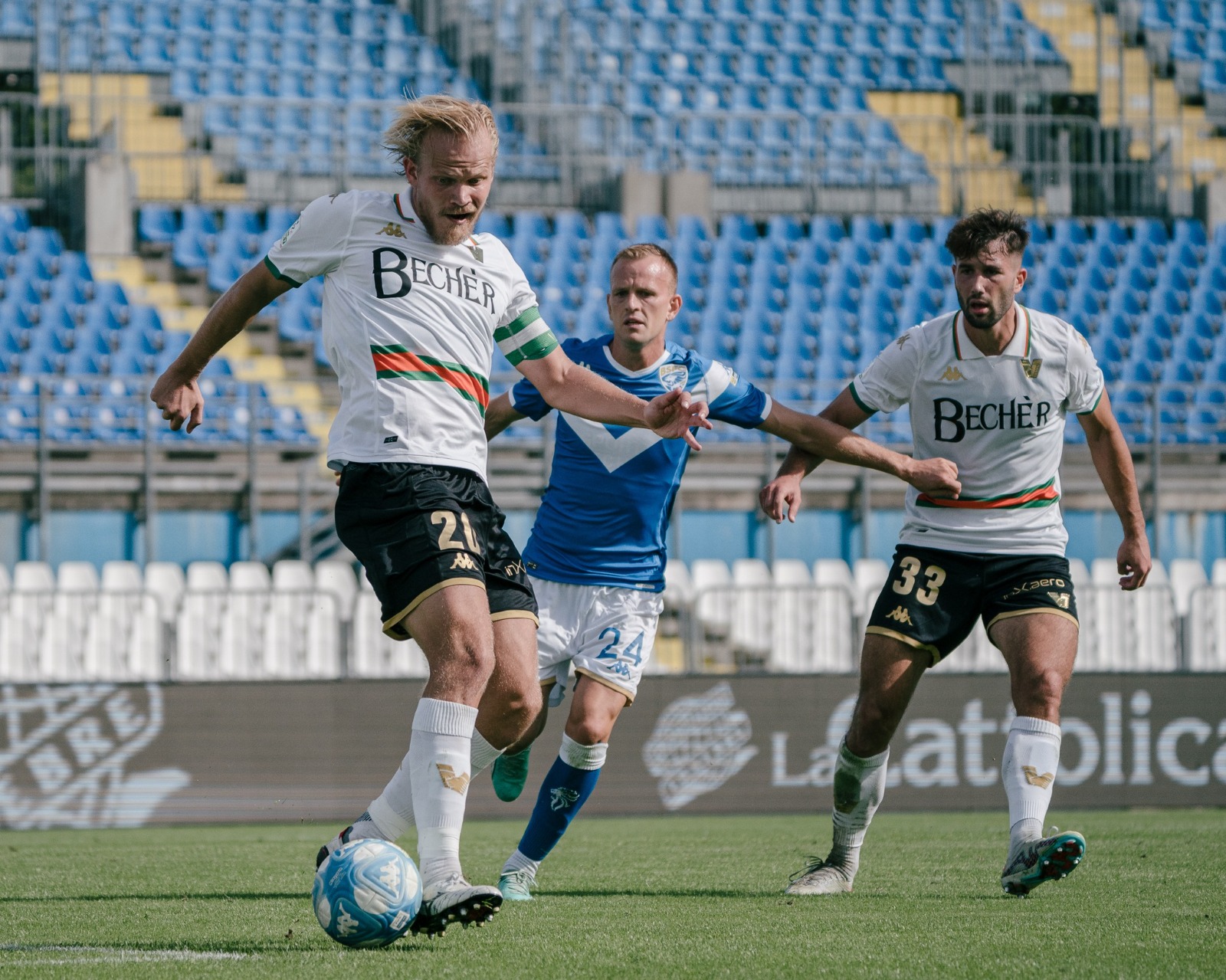 93fdf01a-6760-4c91-8229-d09ffc8728b4