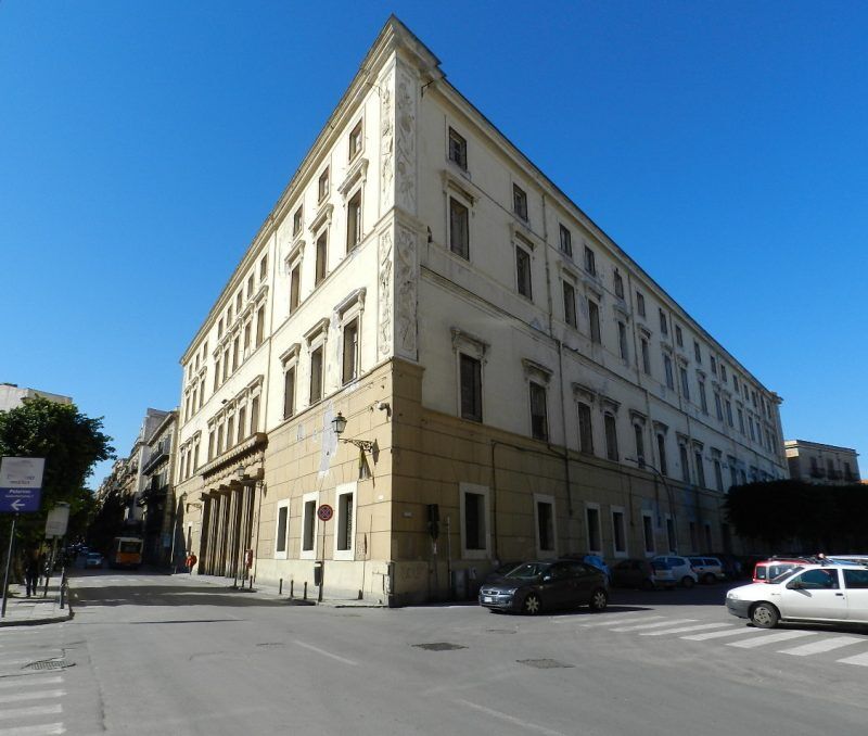 Palazzo-delle-Finanze-Palermo-800x678-1