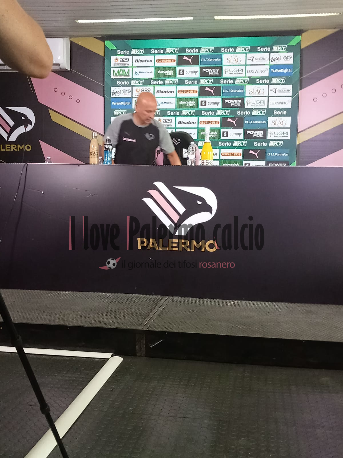 e10dc142-356d-4e3a-a9df-e410f4c8bd91 (1)