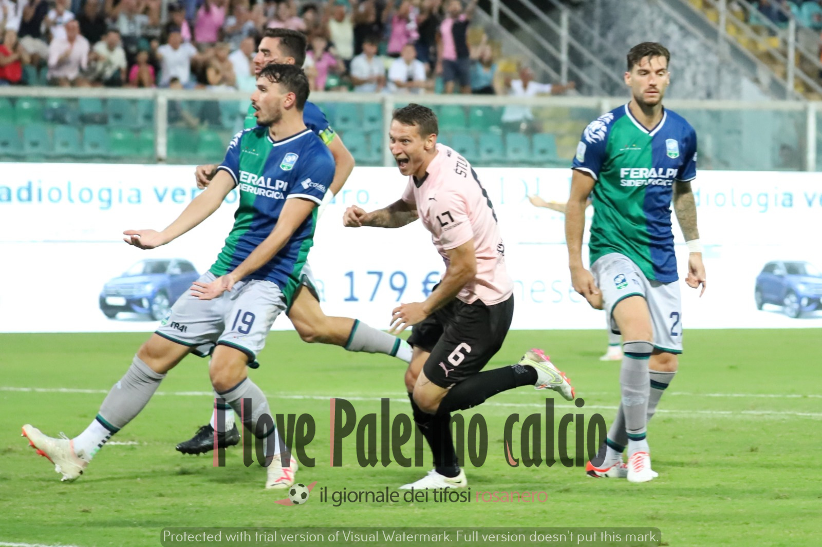 ee67f680-adfa-4fbe-ab5b-2d343da2f899