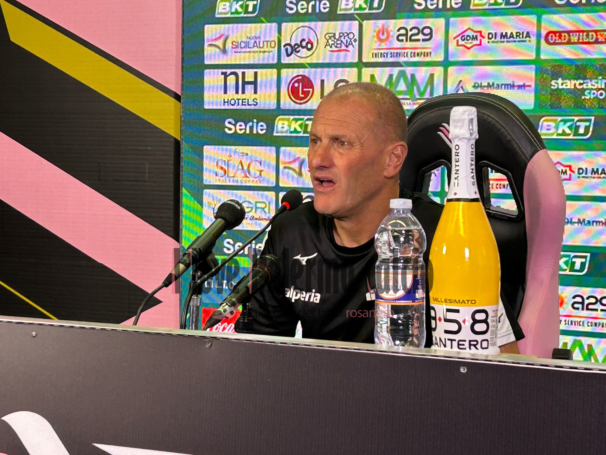 0d939050-9921-477d-916f-87deb36dee2d