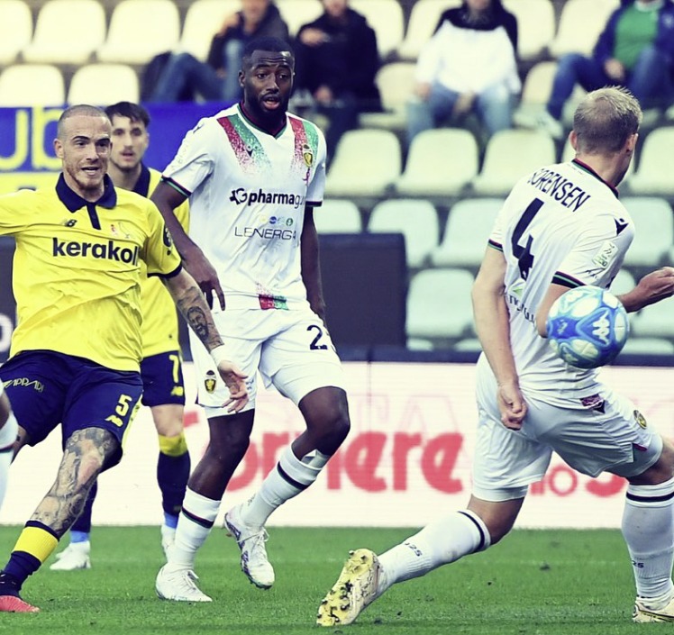 ce4f4a9e-058f-458f-8f52-a4cc71dca5c1