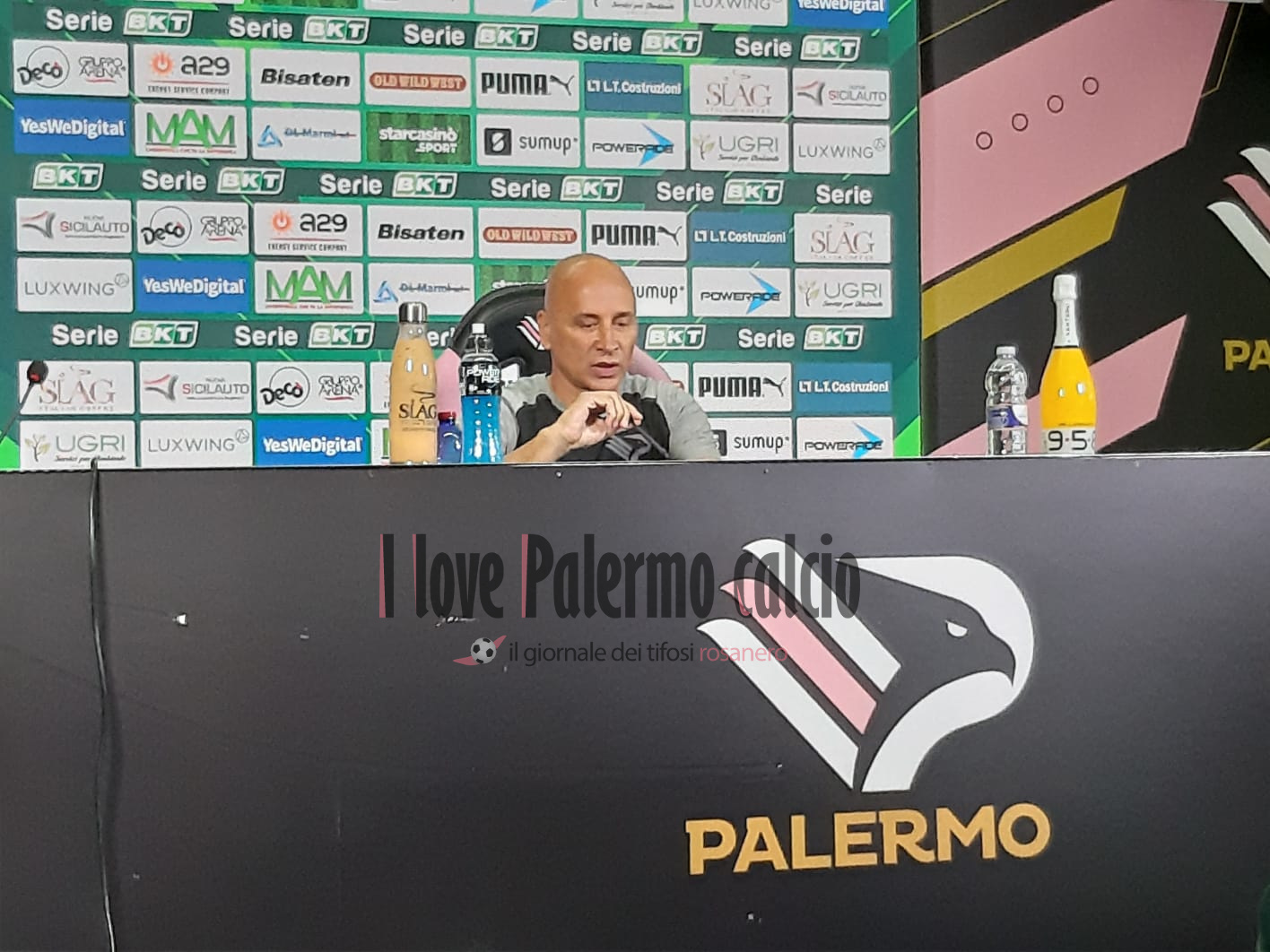 e81f79b6-2d47-464f-b7c4-fd8eb8acdf02