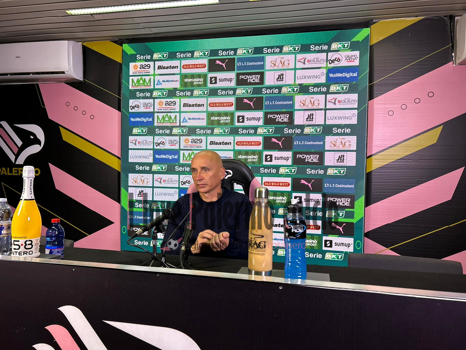 7d932d53-1f7a-4ad0-ae2e-097ba8691e71