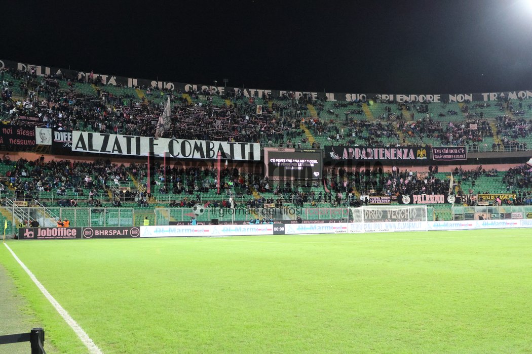palermo brescia 1-0 (95) curva nord tifosi