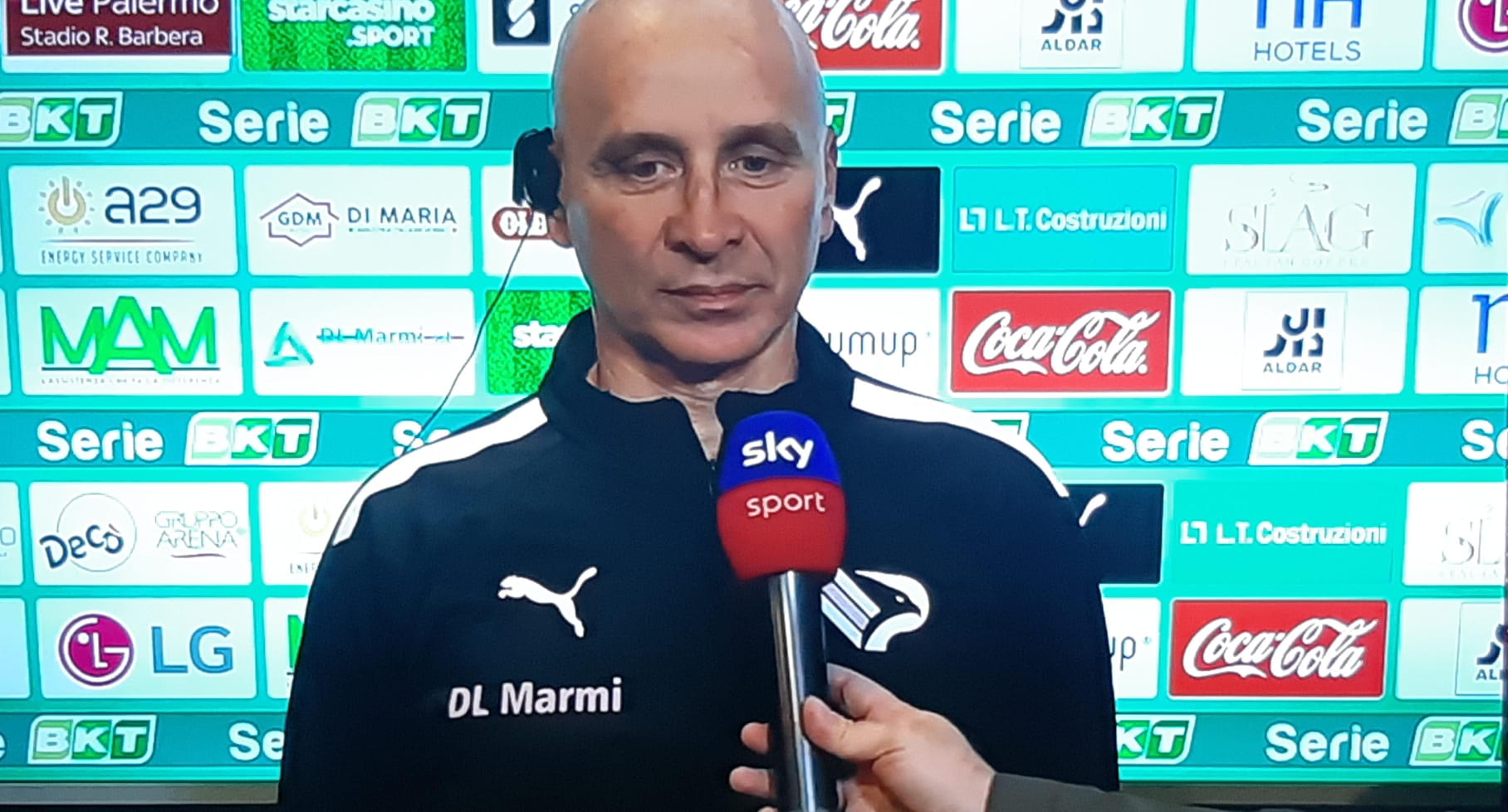 3766999f-fd72-469b-a967-a3ea57a1b2a8