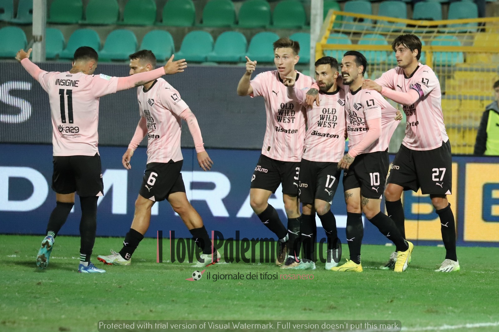 85ac7c93-b0f4-4fff-a8a5-c824b2371610